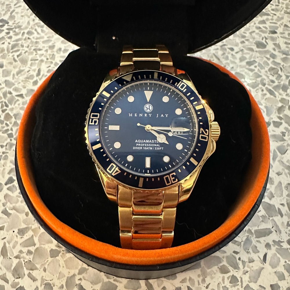 Henry Jay Gold & Blue Dive Watch – Two-Tone Gold-Plated Stainless